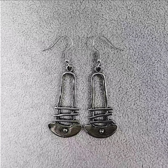 Geometric Bohemian Silver Irregular Vintage Dangle Earrings - Picture 5 of 5